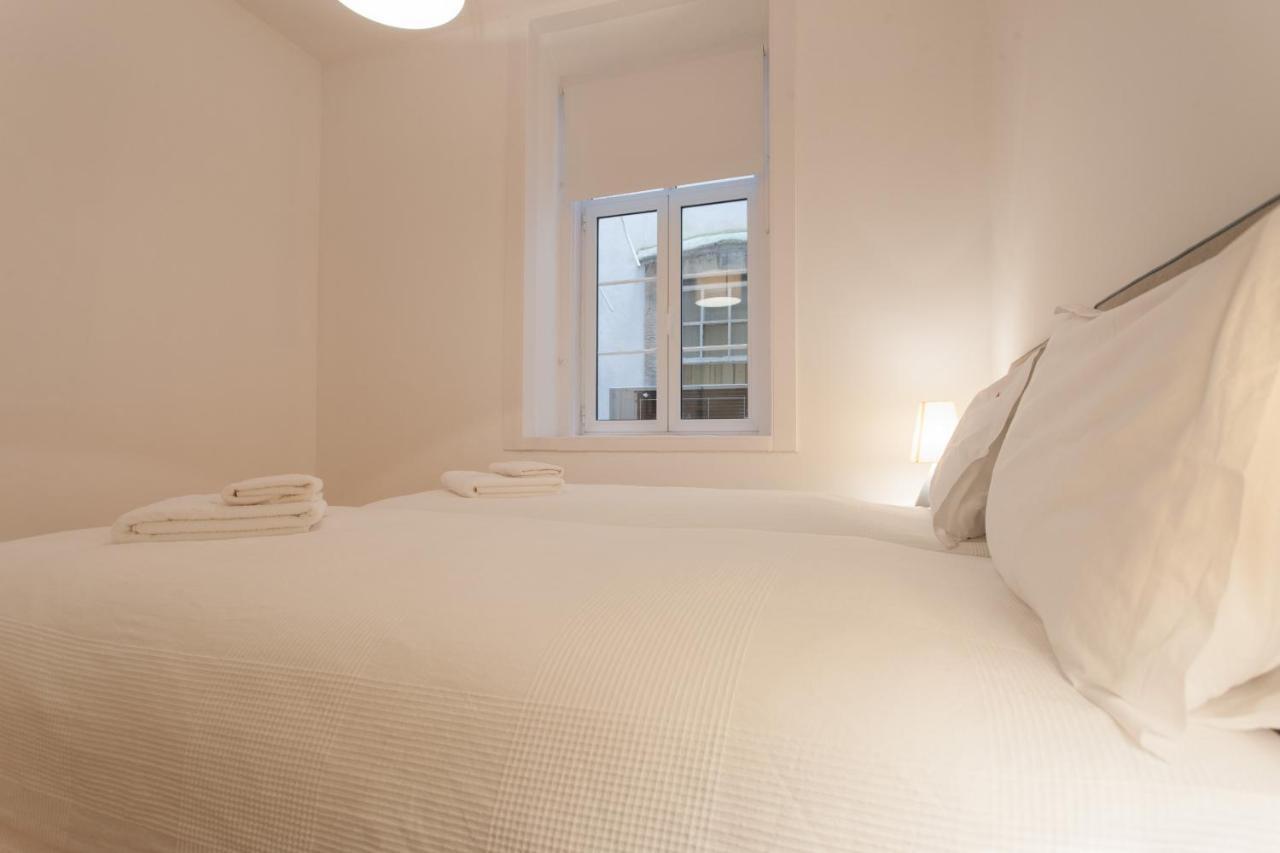 Flh Baixa Spacious Apartment Lisbon Exterior photo